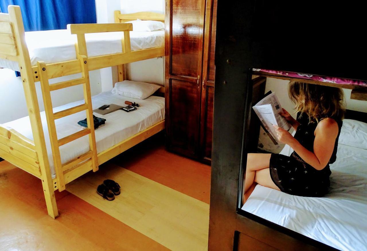Erupcion Art Hotel & Hostel Baños Zewnętrze zdjęcie