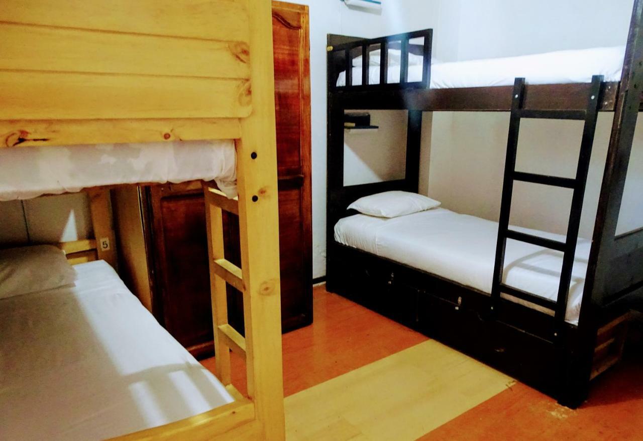Erupcion Art Hotel & Hostel Baños Zewnętrze zdjęcie